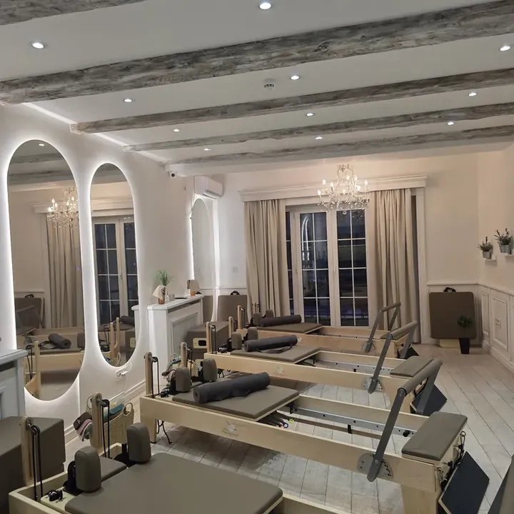 Atmosfera studija Atelje